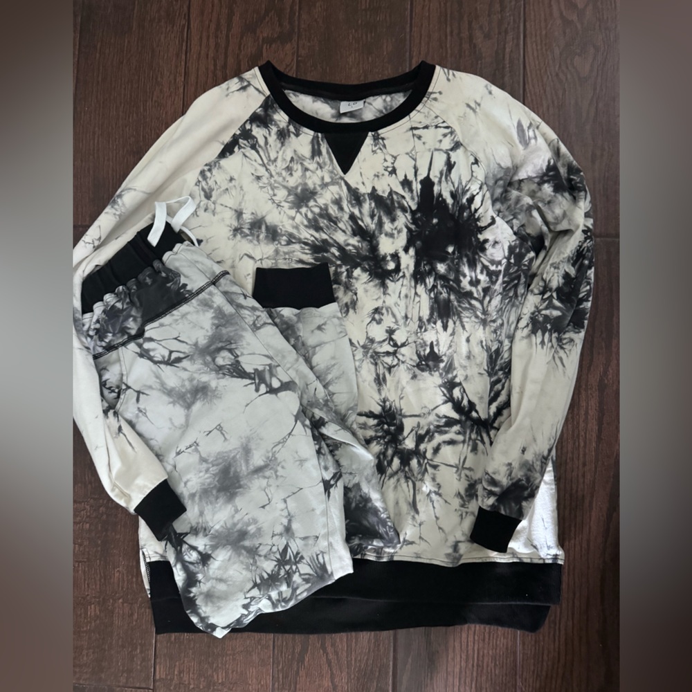 Little Bipsy Adult Jogger and Crewneck Set